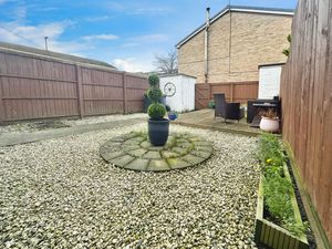 Photo 8- click for photo gallery